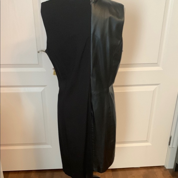 Katherine Barclay perfect Black Knee-Length Dress with 1/3 vegan leather - Picture 3 of 8